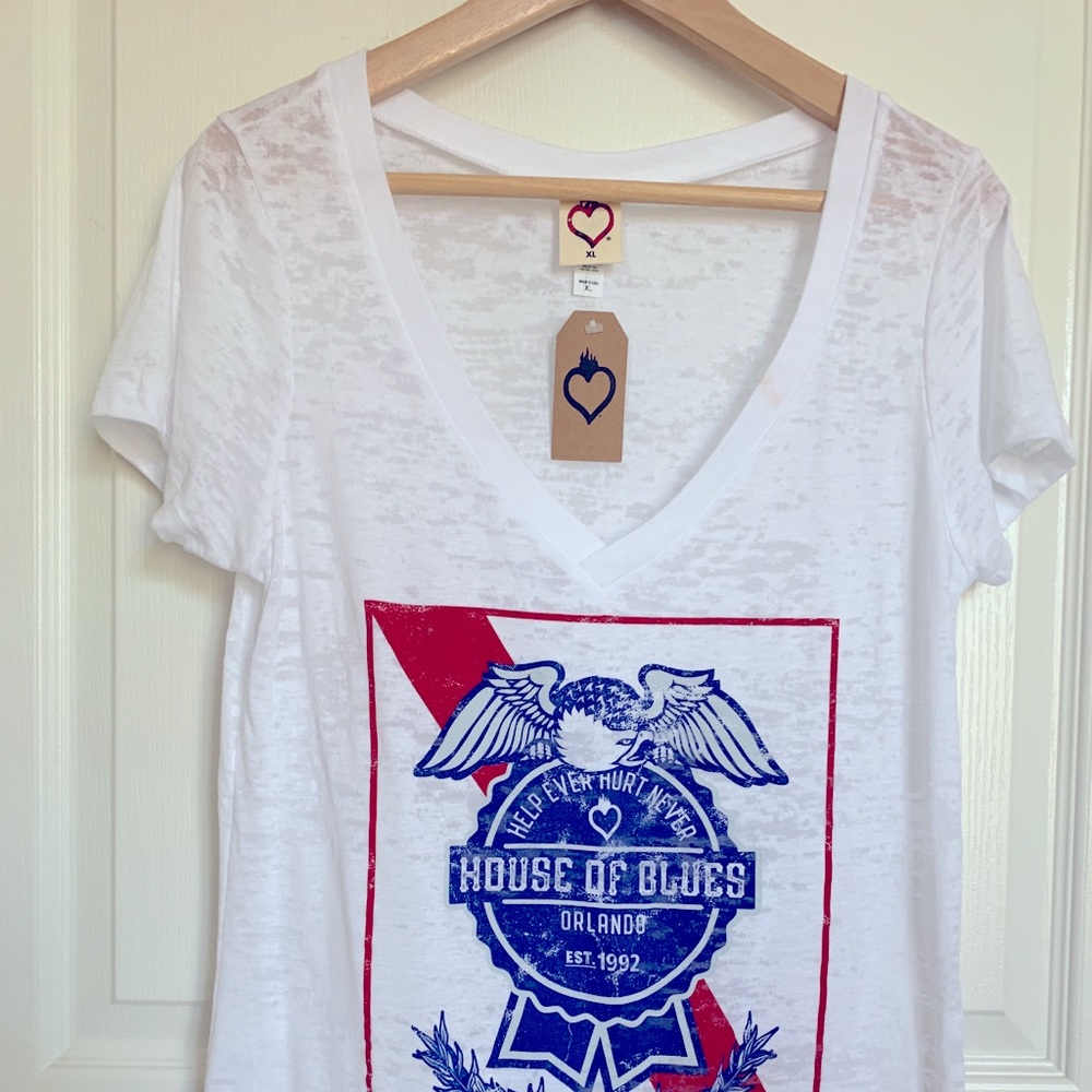 White “Pabst” logo look-a-like T-shirt.